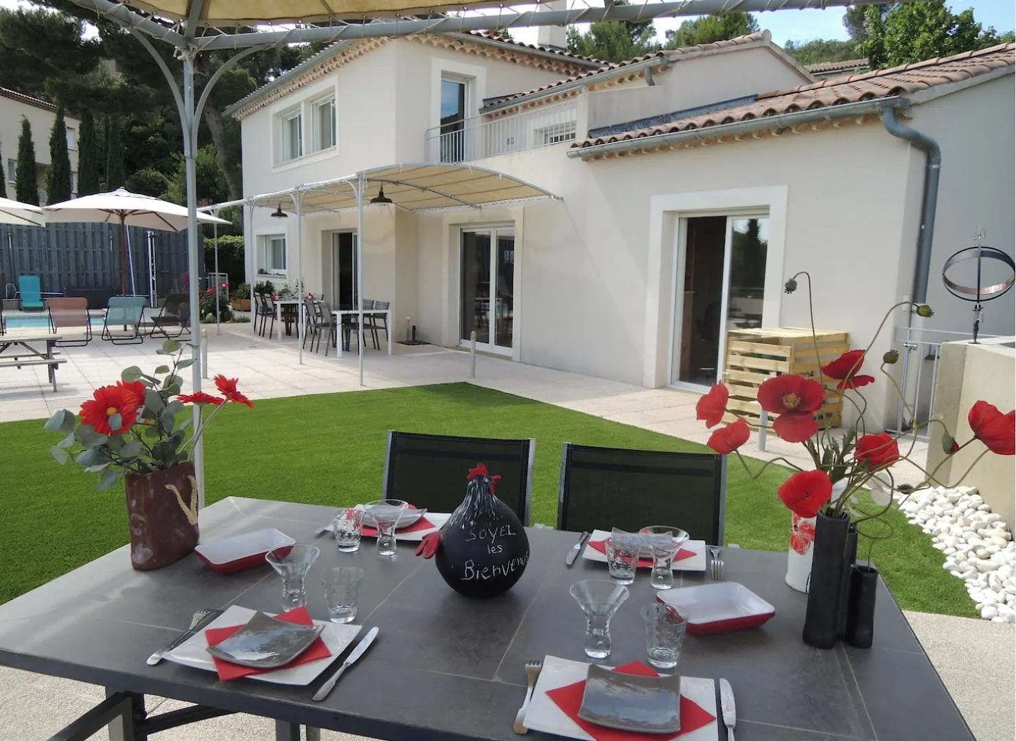 Villa-Piscine Avec Vue Panoramique Pour 2 A 10 Personnes - Promo 2025 Nouveaux Tarifs Affiches - Moins 20 Pour Cent Au 1Er Mai- فينوف ليز أفيجْنْ فرنسا