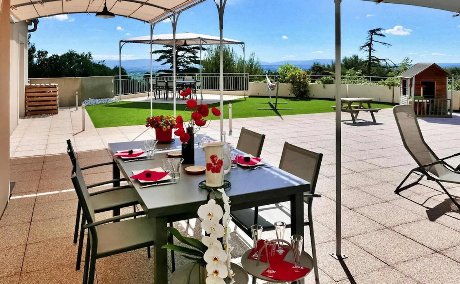 Villa-Piscine Avec Vue Panoramique Pour 2 A 10 Personnes - Promo 2025 Nouveaux Tarifs Affiches - Moins 20 Pour Cent Au 1Er Mai- فينوف ليز أفيجْنْ 0*, فينوف ليز أفيجْنْ